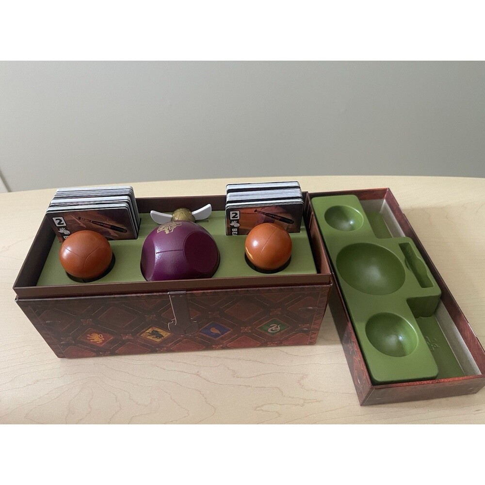 Harry Potter Catch The Golden Snitch A Quidditch Board Game
